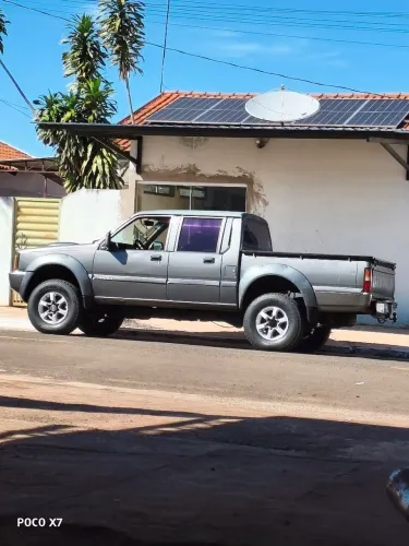 Mitsubishi L200 GLS 2.5 4X4 CD Diesel 2003