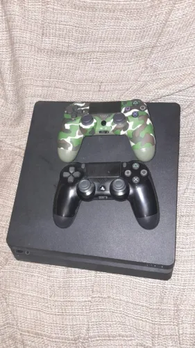 Play Station 4 Slim 500GB
