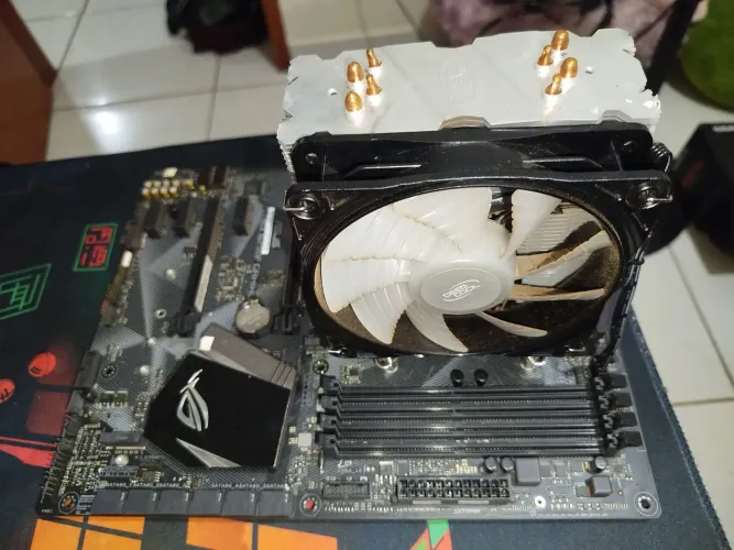 KIT i7 7700K + Placa mae + Cooler DEEP COOL + Fonte 450W CORSAIR