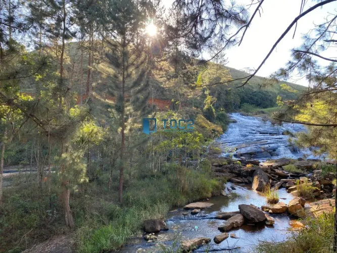 Terreno no Condomínio Recanto das Cachoeiras à venda em Chácara | 446 m² REF: TE0121