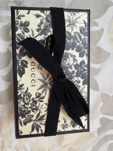 Caixa Gucci flores - 16,5x10cm