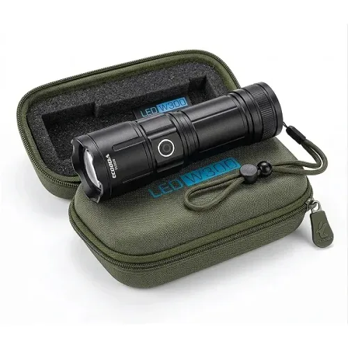 Lanterna Tática Ecooda W300 EC6329 Led Super Potente com Zoom e Bateria Recarregável