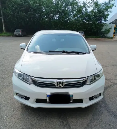 Honda Civic Sedan LXR 2.0 Flexone 16V Aut. 4P 2014