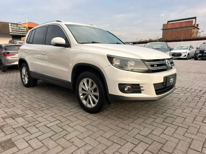 Volkswagen Tiguan 2.0 TSI 16V 200cv Tiptronic 5P 2012