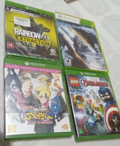 Kit com quatro jogos para diferentes plataformas do X box ! Originais mídia física