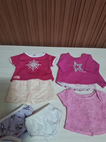 Roupinhas de boneca American gilr ou Generation