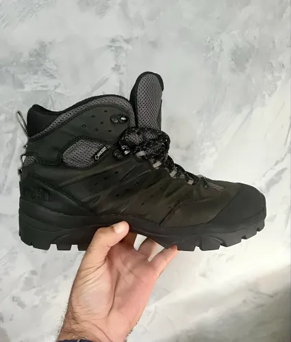 Bota The North Face 43BR - Ressolado novo