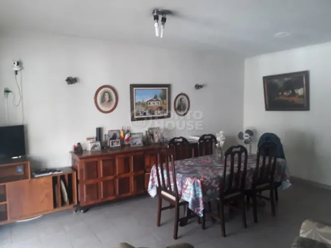 Sobrado 3 dormitórios sendo 1 suíte á venda no Bairro Jabaquara
