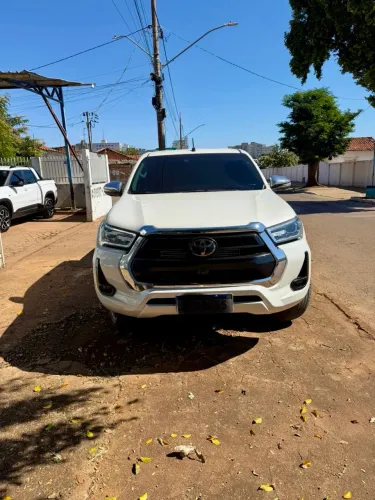 Toyota Hilux CD SRX 4X4 2.8 TDI 16V Diesel Aut. 2022
