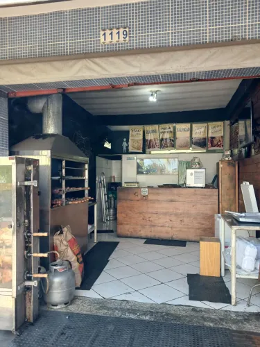 Oportunidade única, passo ponto comercial 10 anos de funcionamento. *