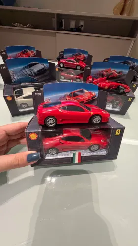 Miniatura Ferrari 430 Scuderia 1:38 Nova na Caixa