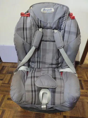 Cadeirinha P/ Carro Burigotto 200,00