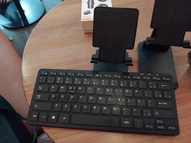 Teclado + Suporte para Mobile fone
