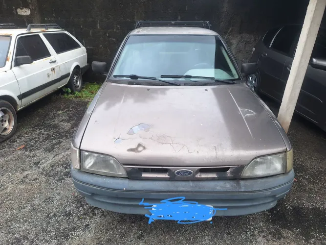 Ford Escort GL 1.6i / 1.6 (álcool) 1995