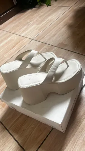 Tamanco branco