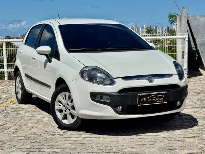Fiat Punto Attractive Italia 1.4 F.flex 8V 5P 2013