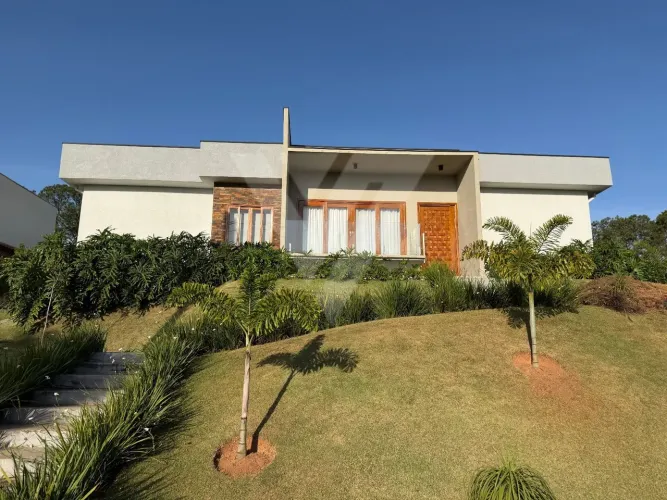Casa com 3 quartos à venda, 350 m² por R$ 2.340.000 - Caguaçu - Sorocaba/SP