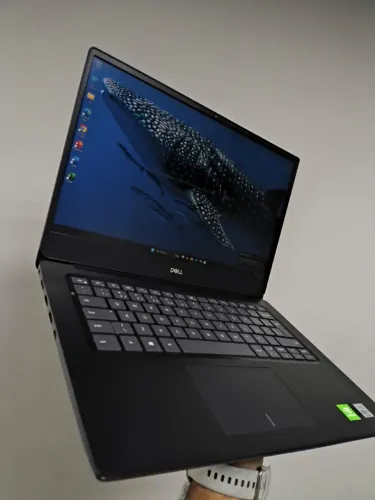 Notebook Dell vostro, processador Intel i7, 10 Ger, 8 gb,ddr4, SSD nvme 256gb.