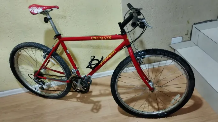 Bicicleta Specialized Hardrock 26