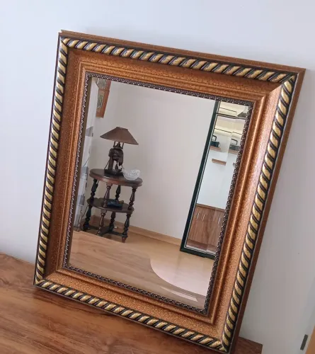 Espelho bisotê Tailandês entalhado em madeira dourado<br>