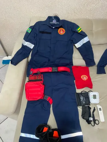 Uniforme bombeiro civil 