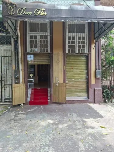 Aluga-se Ponto Comercial Valor R$ 3.500,00