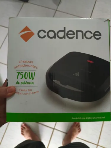 Sanduíche Cadence 127v