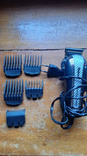 Cortador De Cabelo Philco Triple Action Titanium Pcr06p