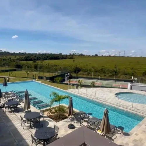 Lote vinhas flamboyant