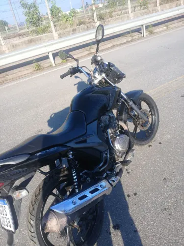 Vendo ou troco por carro
