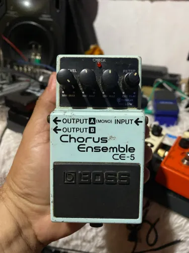 pedal boss chorus 