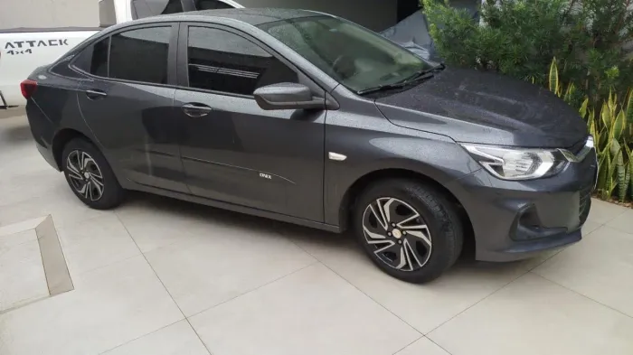 Chevrolet Onix Plus LT 1.0 12V Flex Mec. 4P 2024