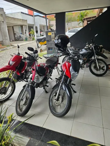 LOCAÇÃO DE MOTO