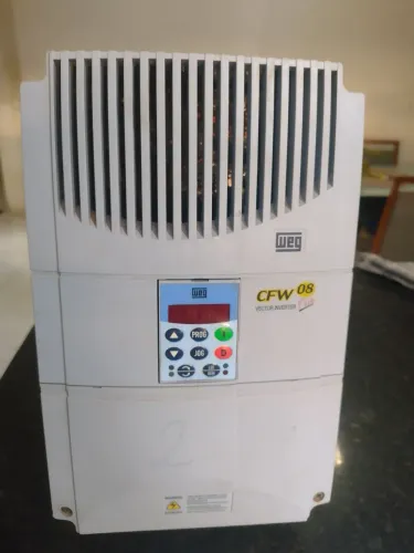 Inversor de frequência cfw08 380V 24A
