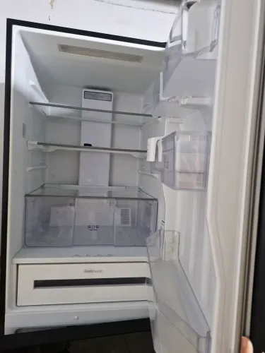 Geladeira Panasonic