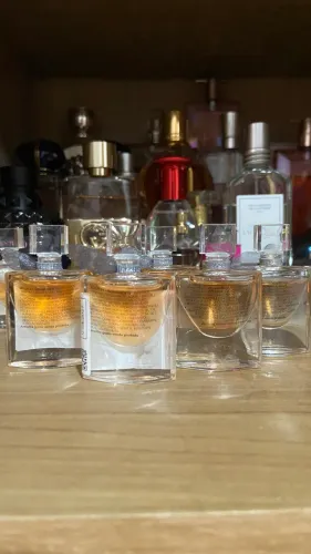 Miniaturas de perfumes importados
