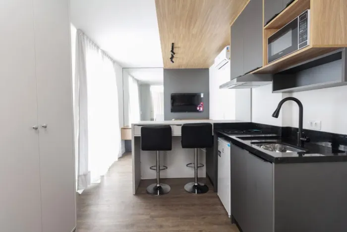 Apartamento com 1 quarto para alugar por R$ 2300.00, 33.00 m2 - ALTO DA GLORIA - CURITIBA/