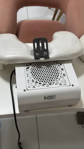 Vendo apoio de mão e sugador de pó