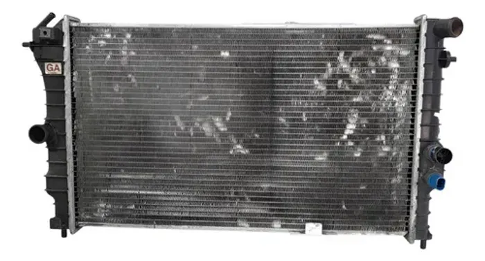 Radiador De Água Gm Vectra 2.0 8v 1995 V1777 - P36
