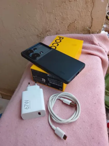 Vendo Celular POCO M6 PRO 5G NFC