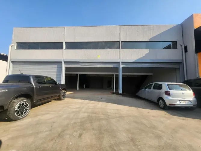 Sala comercial para aluguel possui 170nm², em setor Jardim Ipiranga - Aparecida de Goiânia