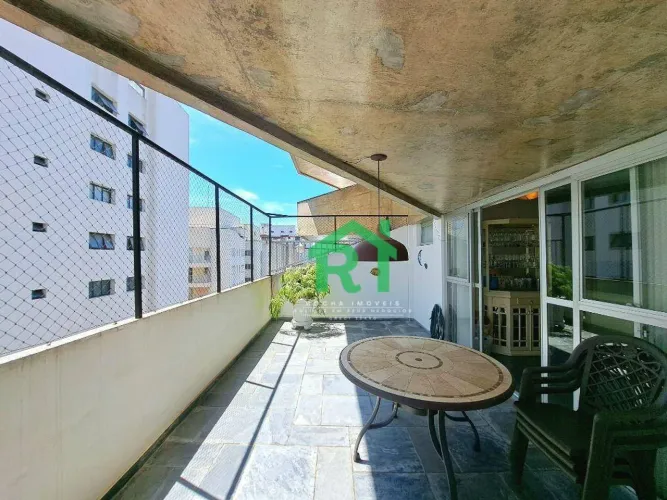 Apartamento à venda na Praia das Pitangueiras | Rocha Imóveis Guarujá