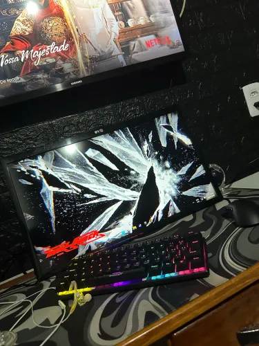 Pc gamer completo, Com defeito na placa mae