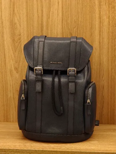 Mochila Michael Kors Original Couro - Modelo 2026