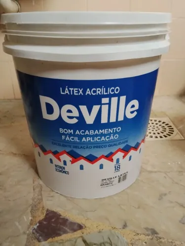Vendo tinta branca látex 18L