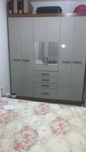 Guarda roupa