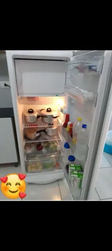 Vendo Geladeira Consul 261L