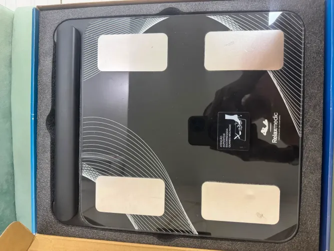 Balança digital de bioimpedância