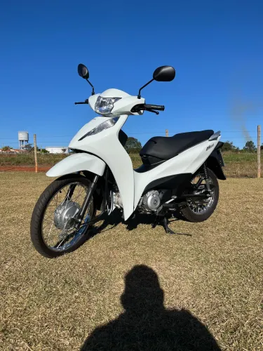 Honda biz 125 es completa branca 