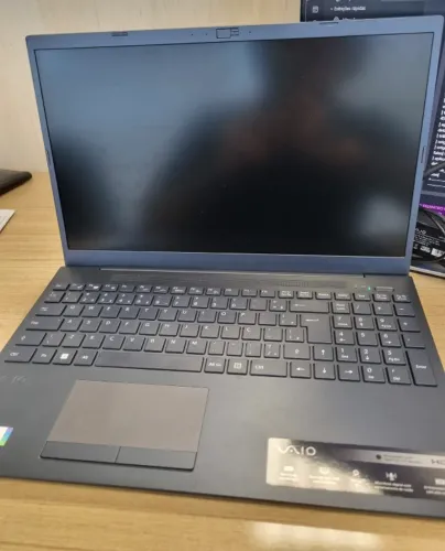 Notebook VAIO FE15 i5 11ª Geração | 16GB RAM | SSD 512GB | Estado de Novo